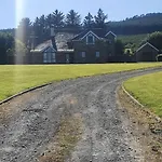 The Mountain Slievenamon Spacious 4 Bedroom House