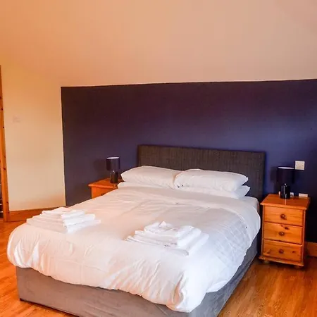 Feriehus The Mountain Slievenamon Spacious 4 Bedroom House