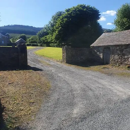 The Mountain Slievenamon Spacious 4 Bedroom House Feriehus