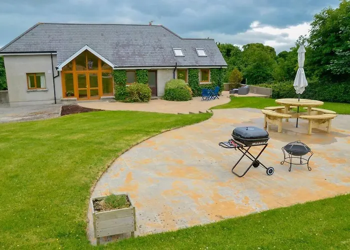 The Mountain Slievenamon Spacious 4 Bedroom House Дом отдыха Cloneen